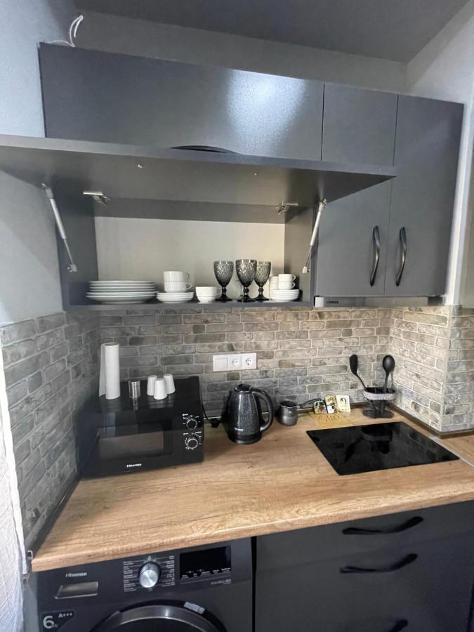 Comfortable Apartment Комфортные Апартаменты Self Check In 耶烈万 外观 照片