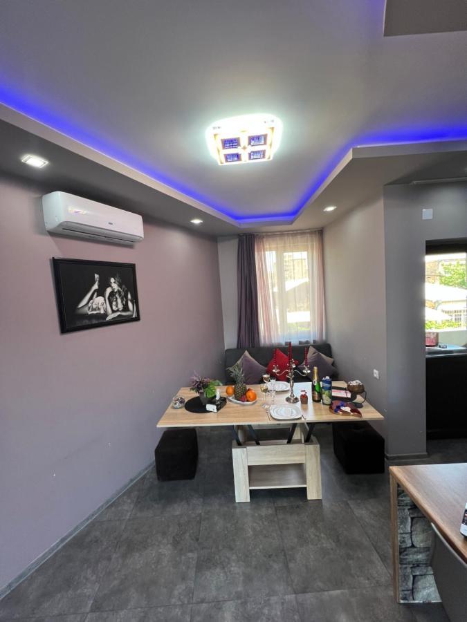 Comfortable Apartment Комфортные Апартаменты Self Check In 耶烈万 外观 照片
